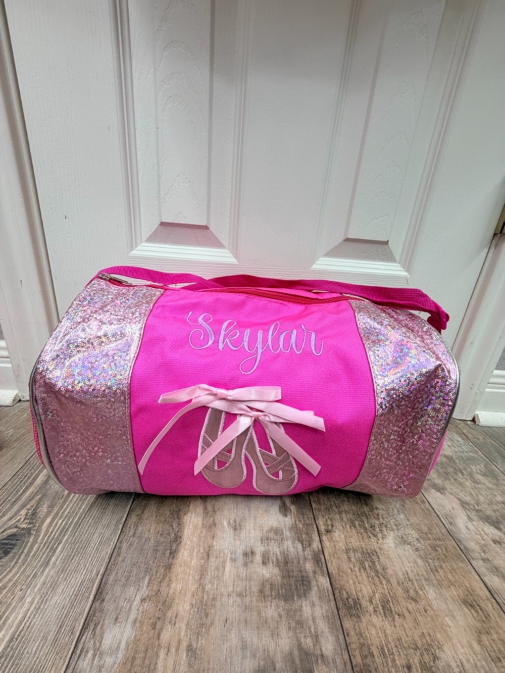 ALREADY PERSONALIZED WITH THE NAME - SKYLAR 

Pink Ballet Dance Duffel
